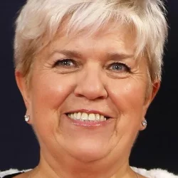 Mimie Mathy