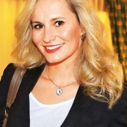 Monika Absolonová