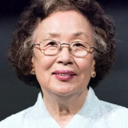 Na Moon-hee