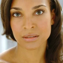 Nia Fairweather