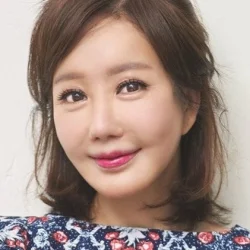 No Hyeon-hee