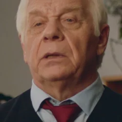 Олег Алмазов