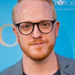 Owain Rhys Davies