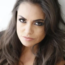 Renata Brás