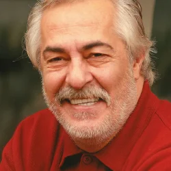 Rutkay Aziz