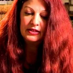 Scarlet Rivera