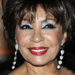 Shirley Bassey