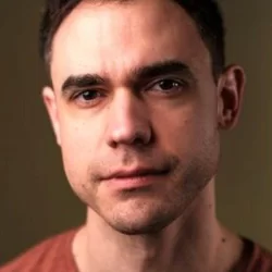 Simon Haines