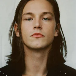 Simon Lööf