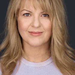 Stephanie Wolfe