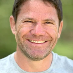 Steve Backshall