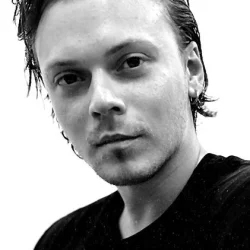 Vas Provatakis