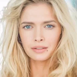Vera Brezhneva