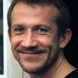 Виктор Мельников