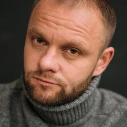Ярослав Безкоровайний