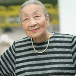 Yeung Yee-Yee