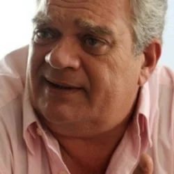 Zé Victor Castiel