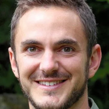 Tom Crowther