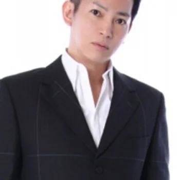 TOMOKAZU