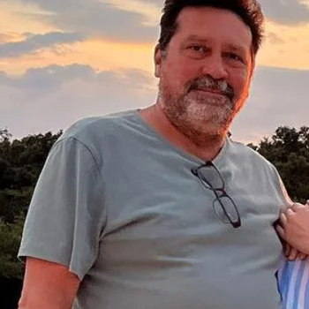 Toni Espinosa
