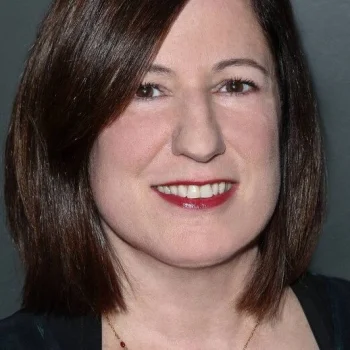 Toni Graphia