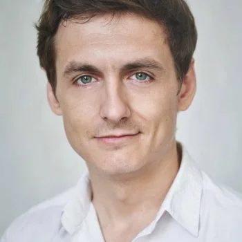 Валентин Смирнов