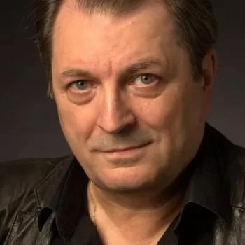 Валерий Новиков