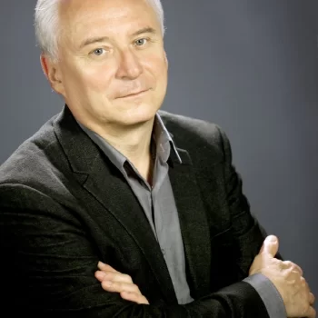 Виктор Манаев
