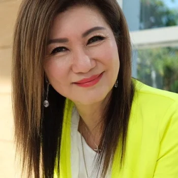 Virginia Lok