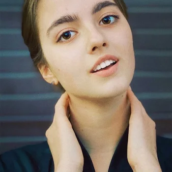 Влада Лукина