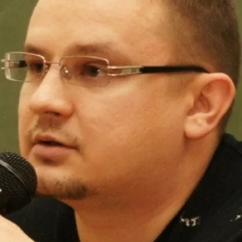 Владимир Николаев