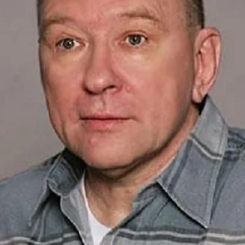 Владимир Шохин