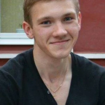 Влад Симанько