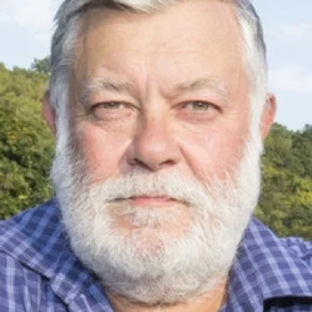 Vlastimil Zavřel
