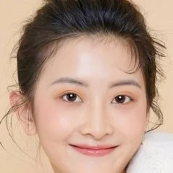 Wang Ruoxi