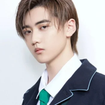 Yan Xujia