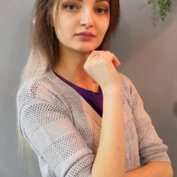 Яна Гузанова