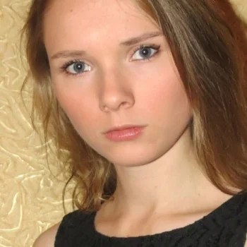 Яна Новікова
