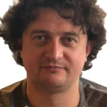 Ярослав Стень