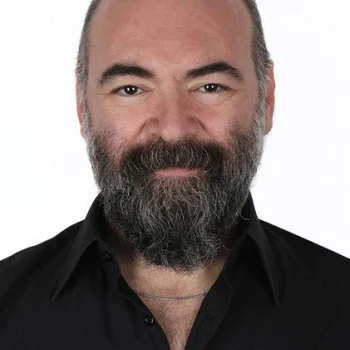 Yıldırım Fikret Urağ