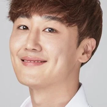 Yoon Jin-young