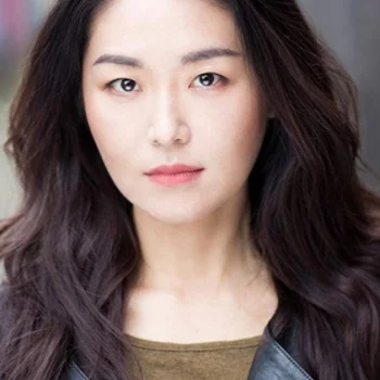 Yuna Shin