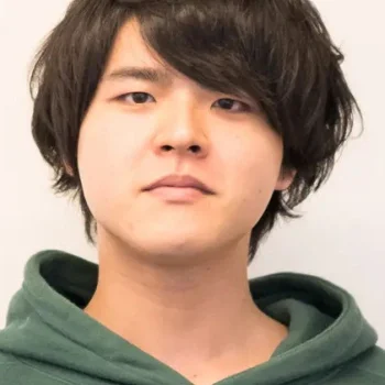 Юске Кувахата