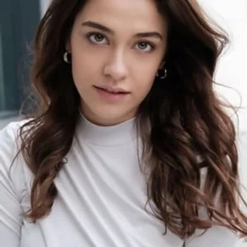Zehra Kelleci