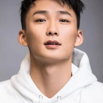 Zhang Yiduo