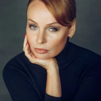 Жанна Эппле