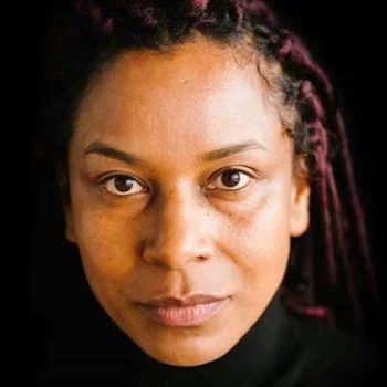 Zia Soares